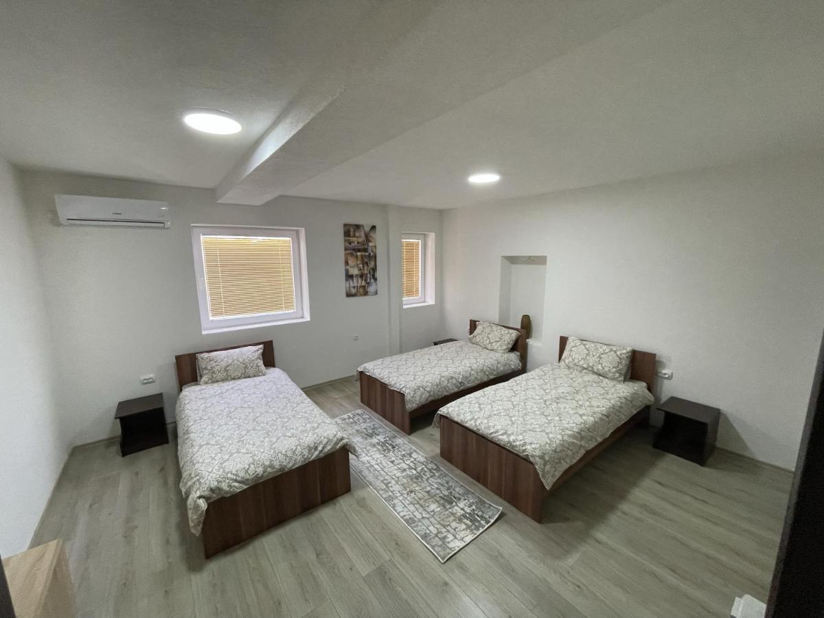 Hotel Vila 5 Prilep Exterior foto